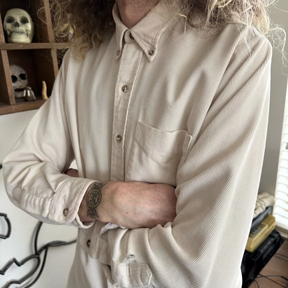 ๐ SOLD ๐ Vintage 80s Eddie Bauer Pinwale Corduroy Long Sleeve Button Down ~ S - Picture 6 of 9